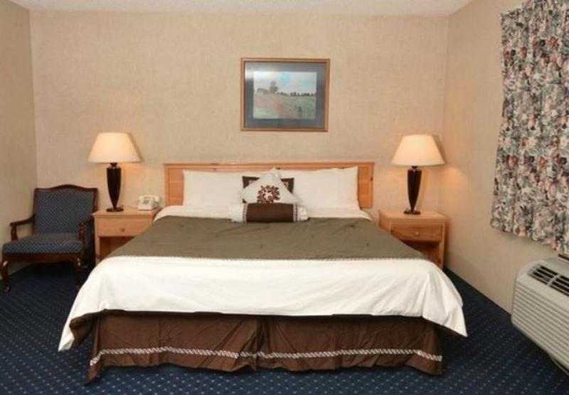 Econo Lodge Inn & Suites Central Medford Extérieur photo